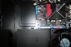 thumb 00115 SILVERSTONE GD08 HTPC XTREMEHARDWARE.COM